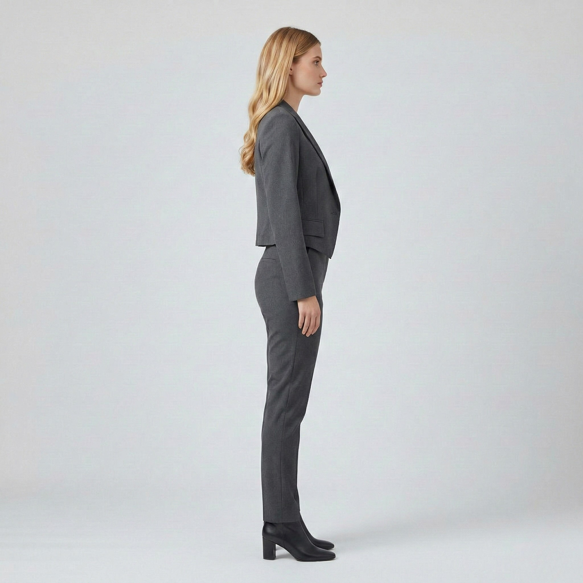 Cropped Tailored Suit Blazer