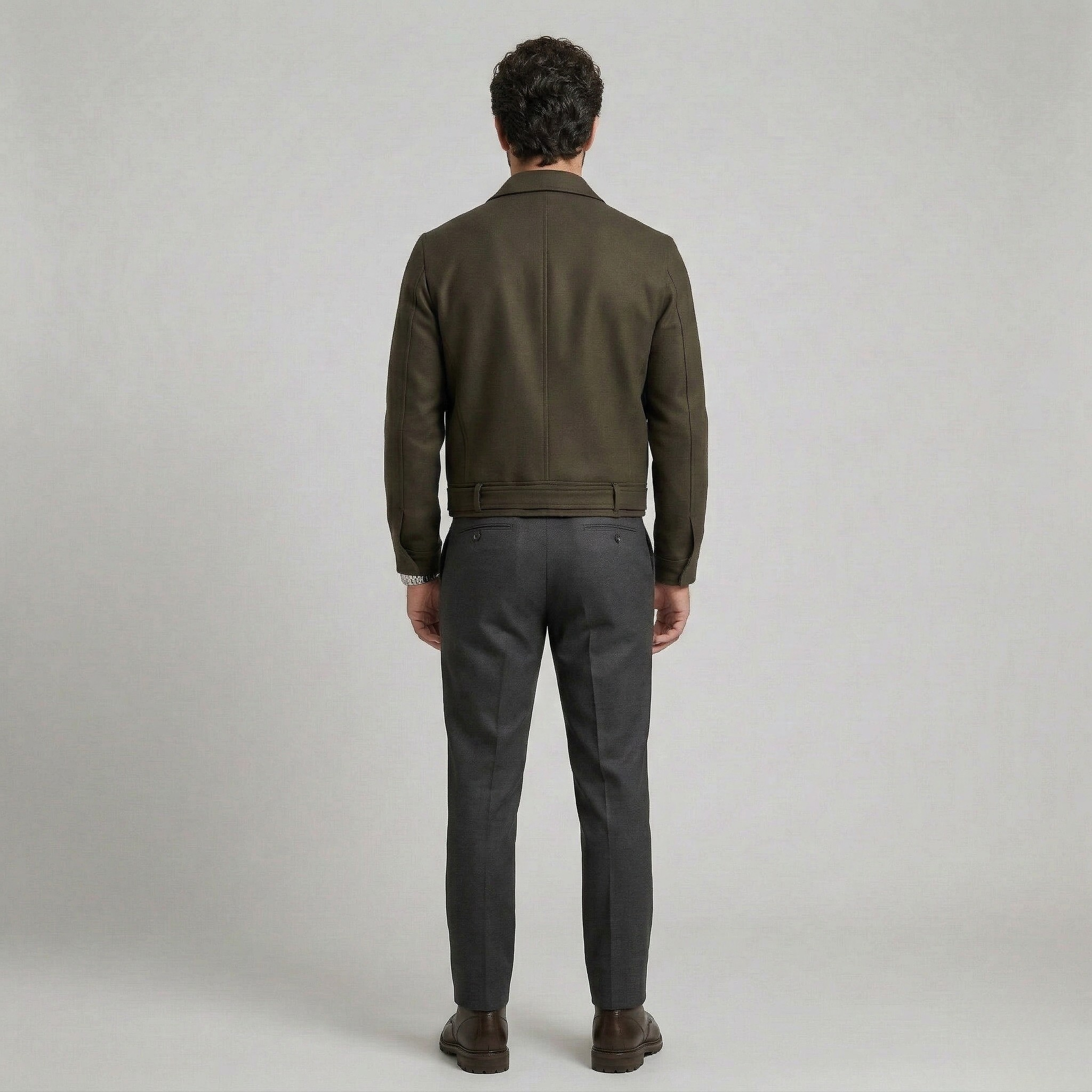 Chaqueta de cuero estructurada con cinturón