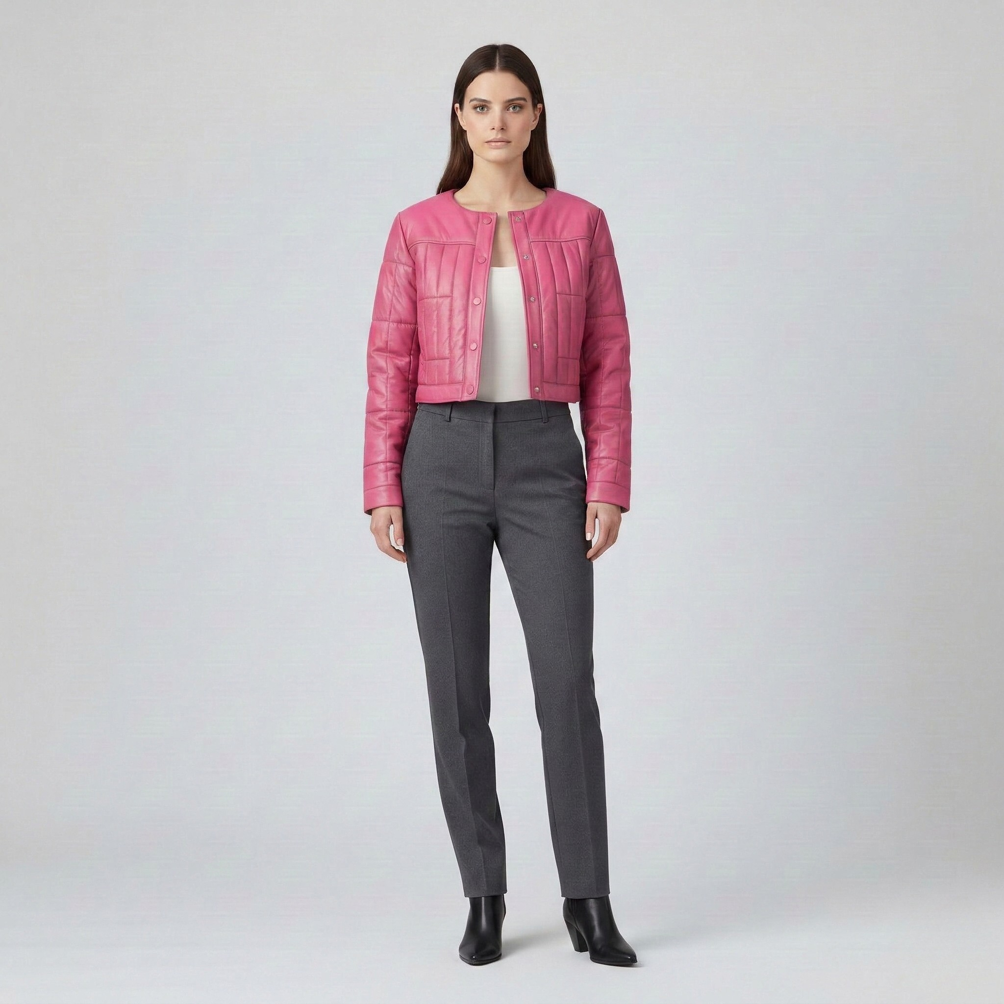 Chaqueta corta acolchada sin cuello