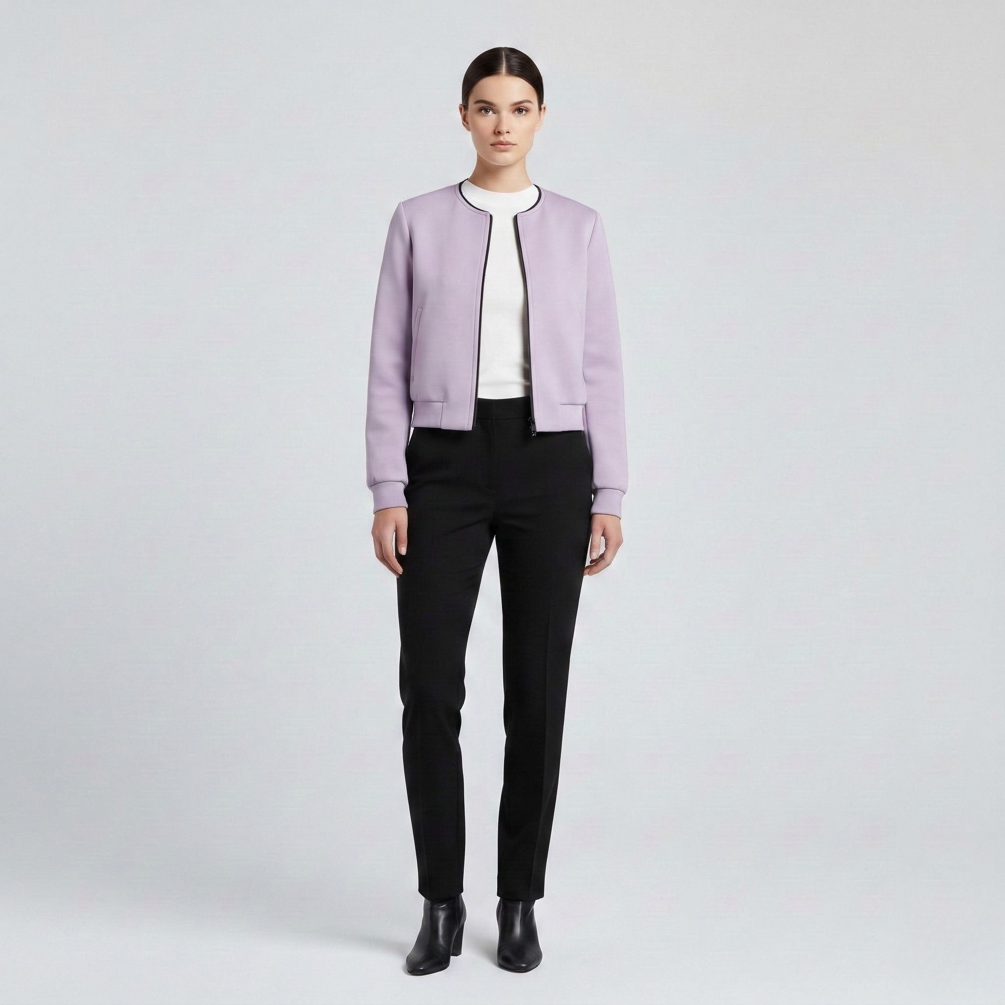 Chaqueta bomber corta de satén
